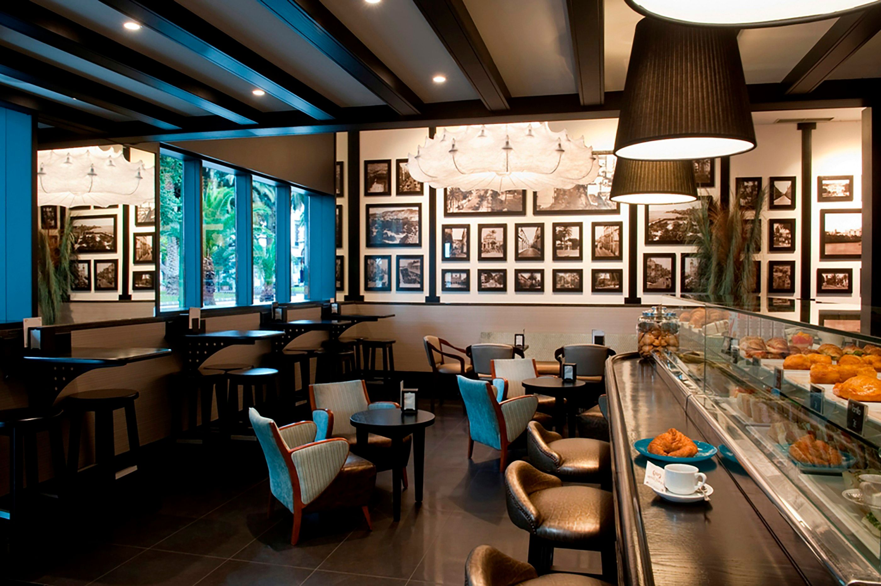 מסעדה תמונה