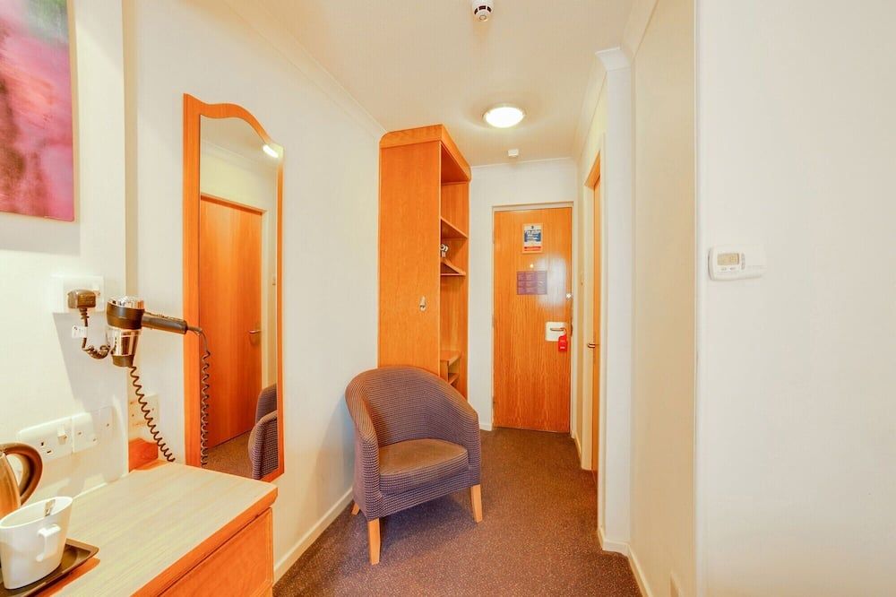 אחר