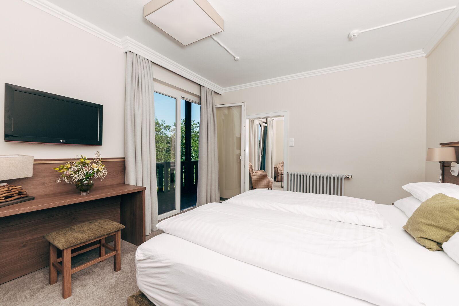 אחר