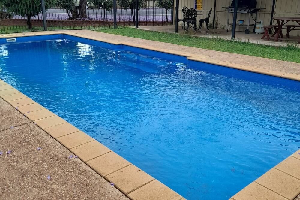 בריכה תמונה