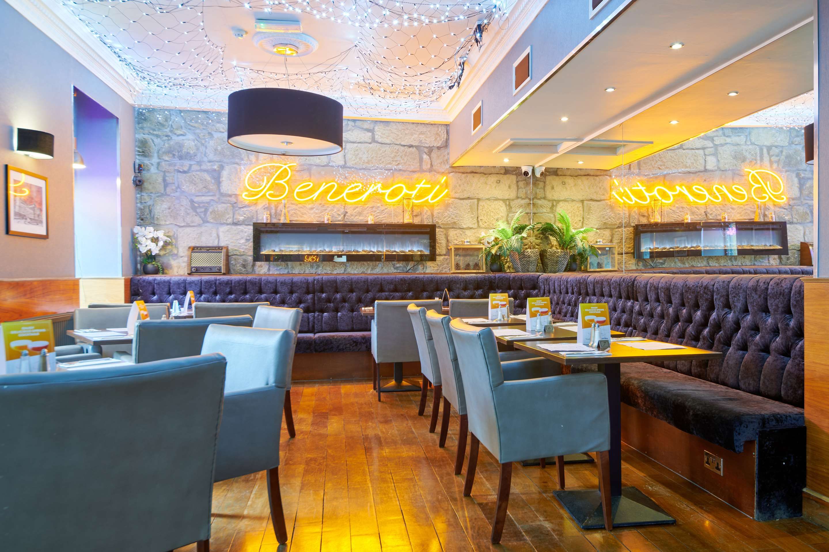 מסעדה תמונה