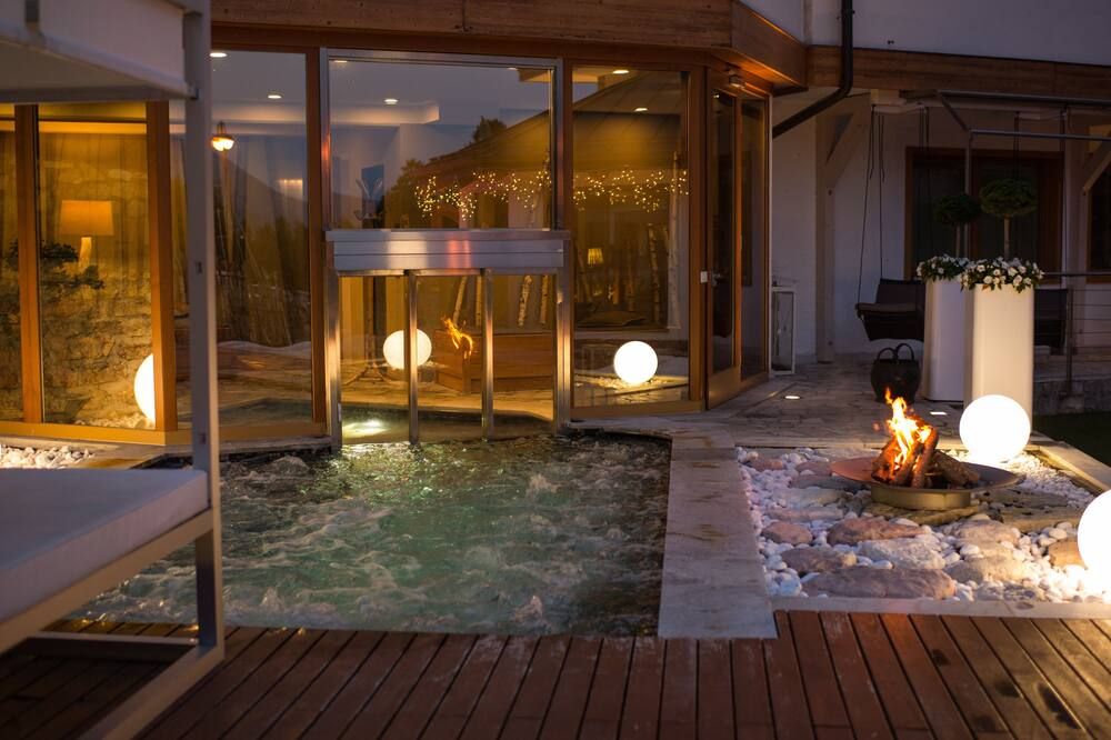 בריכה תמונה