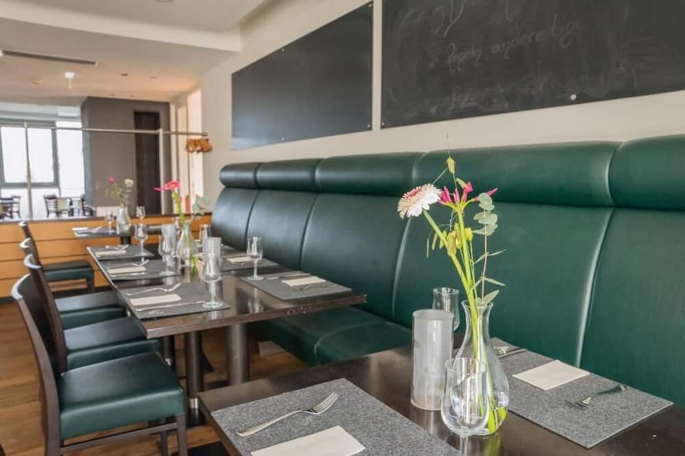 מסעדה תמונה