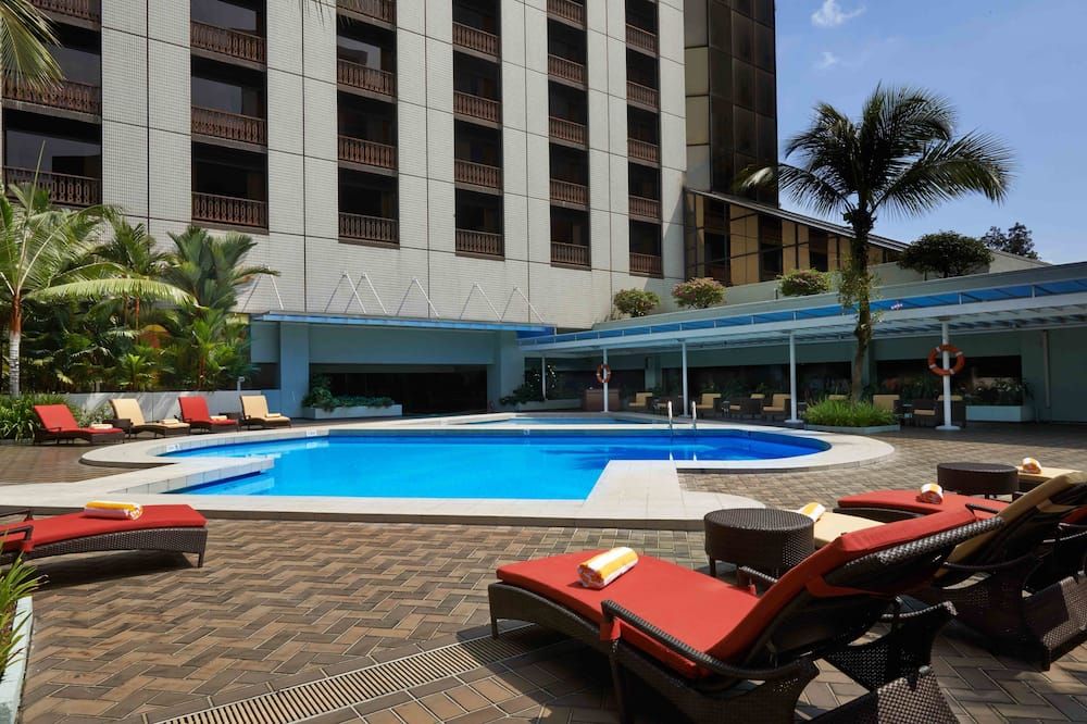 בריכה