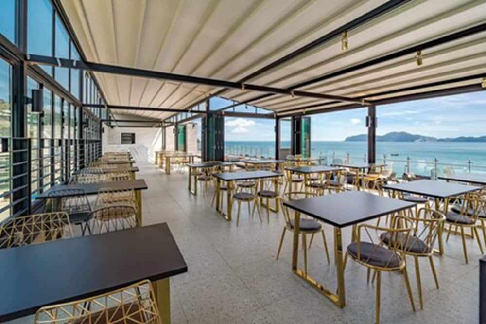 מסעדה תמונה