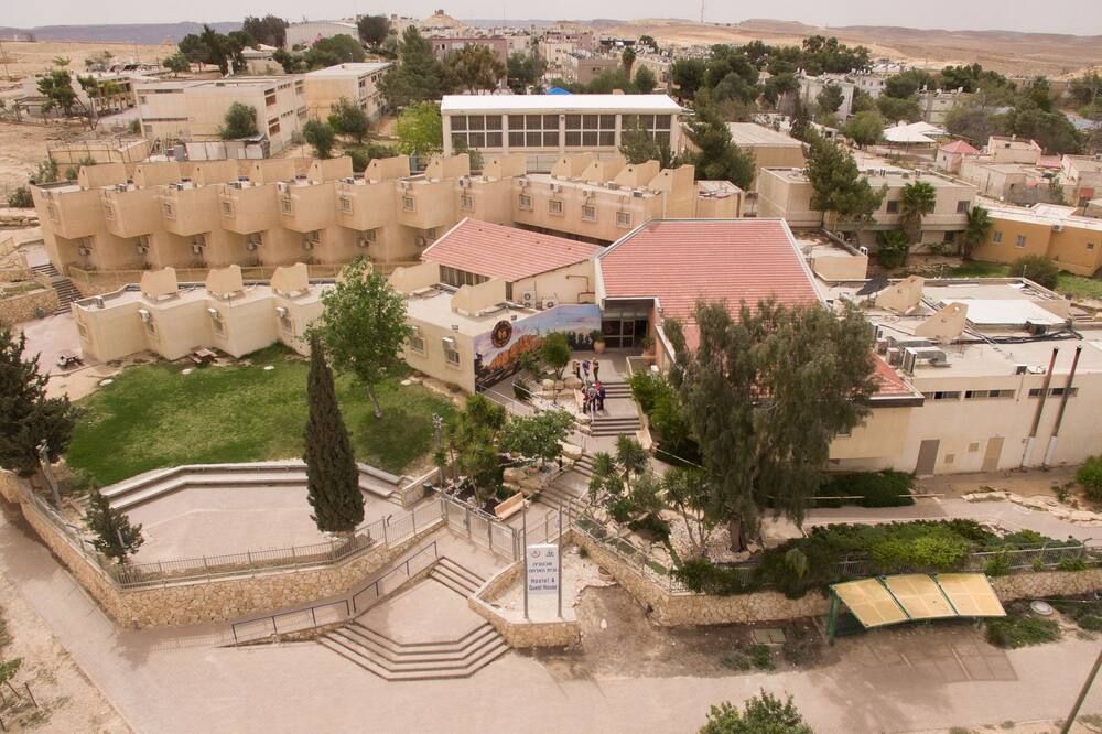 נוף חיצוני