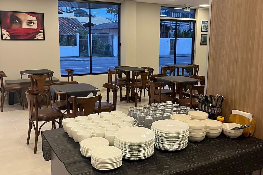 מסעדה תמונה