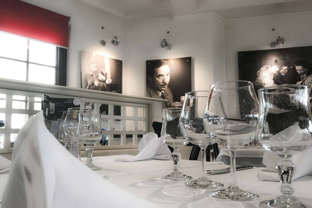 מסעדה תמונה