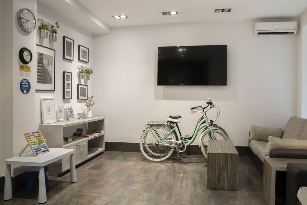 אחר