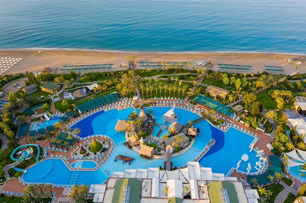 בריכה תמונה