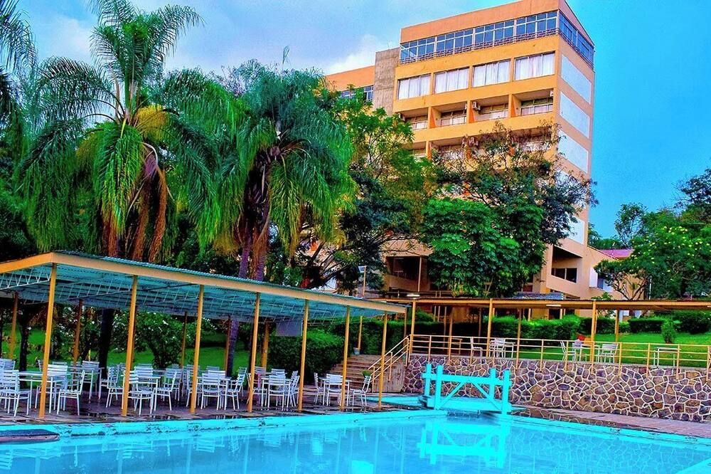 בריכה תמונה