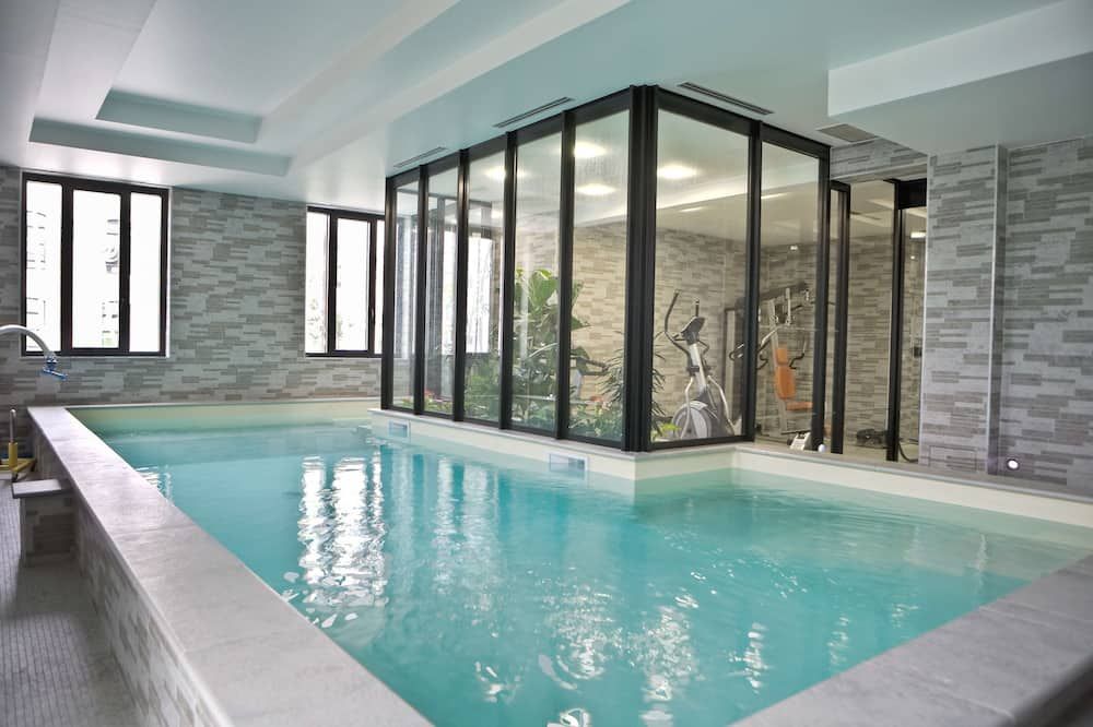 בריכה תמונה