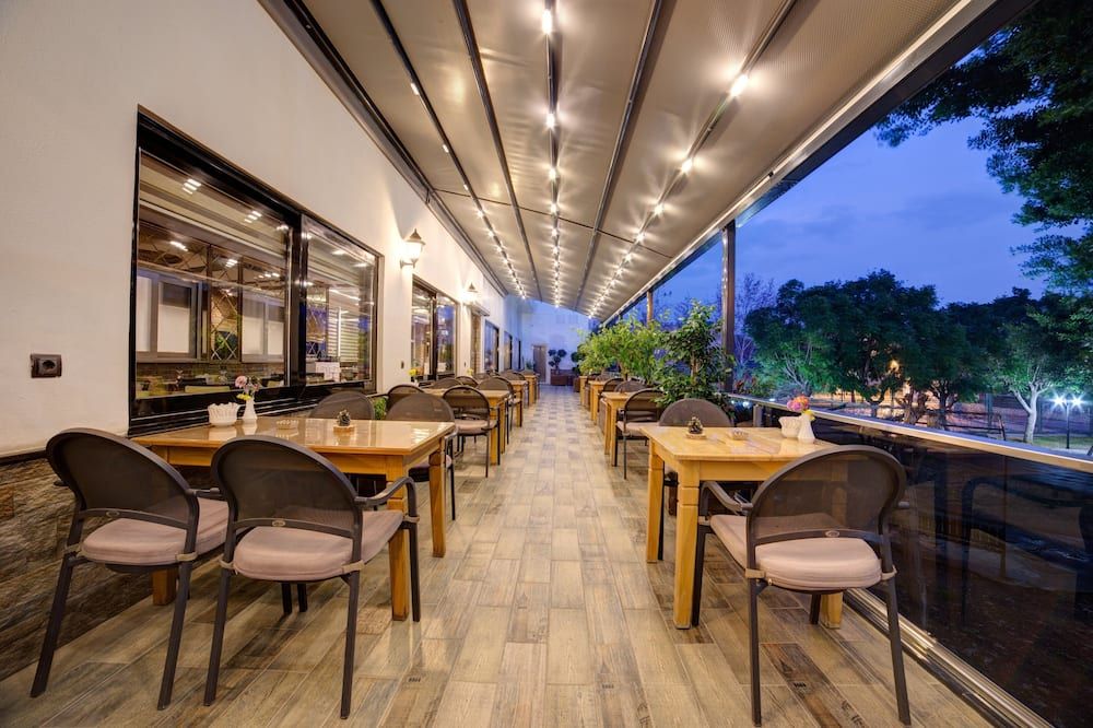 מסעדה תמונה