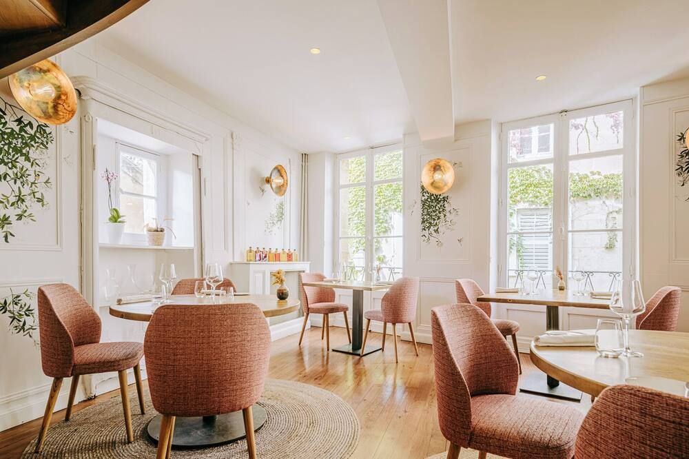 מסעדה תמונה