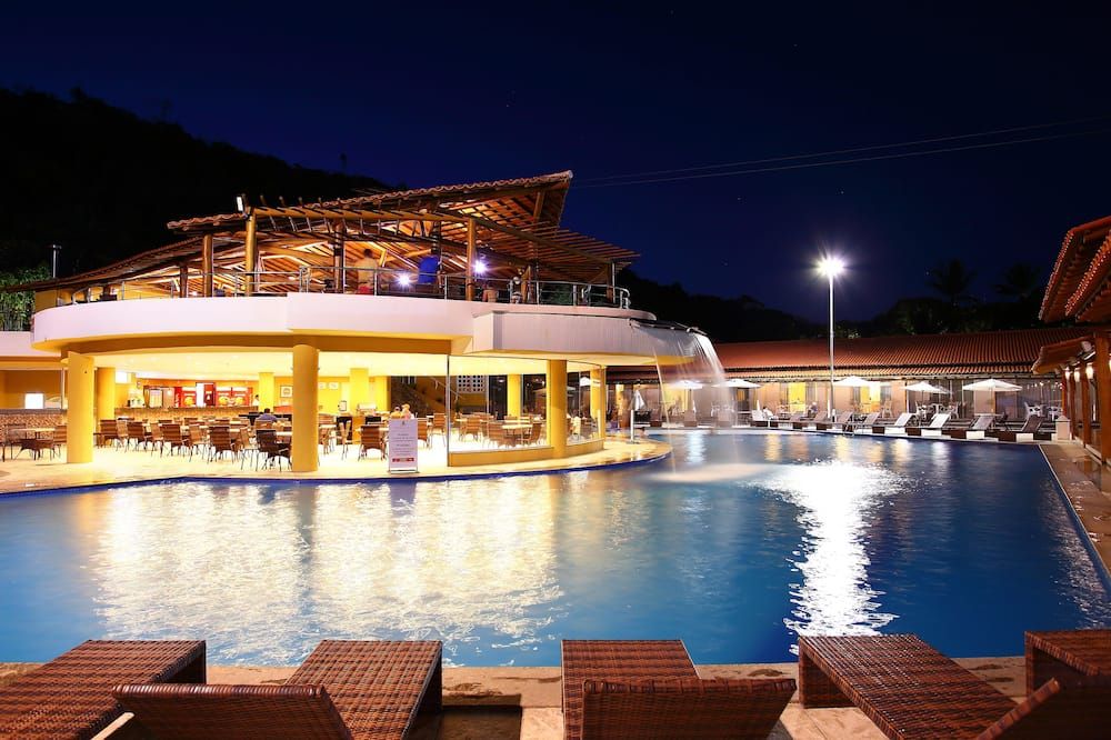 בריכה תמונה