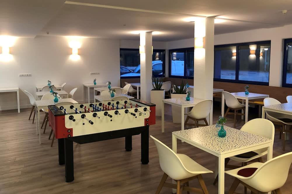 מסעדה תמונה