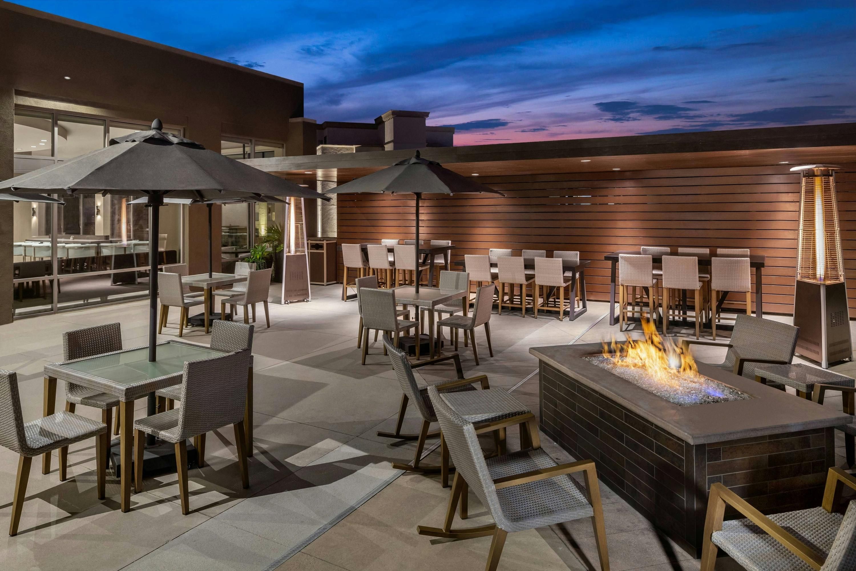 מסעדה תמונה