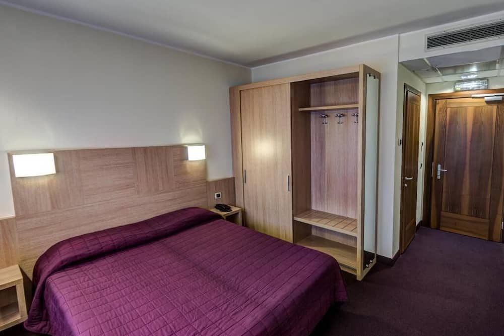 אחר
