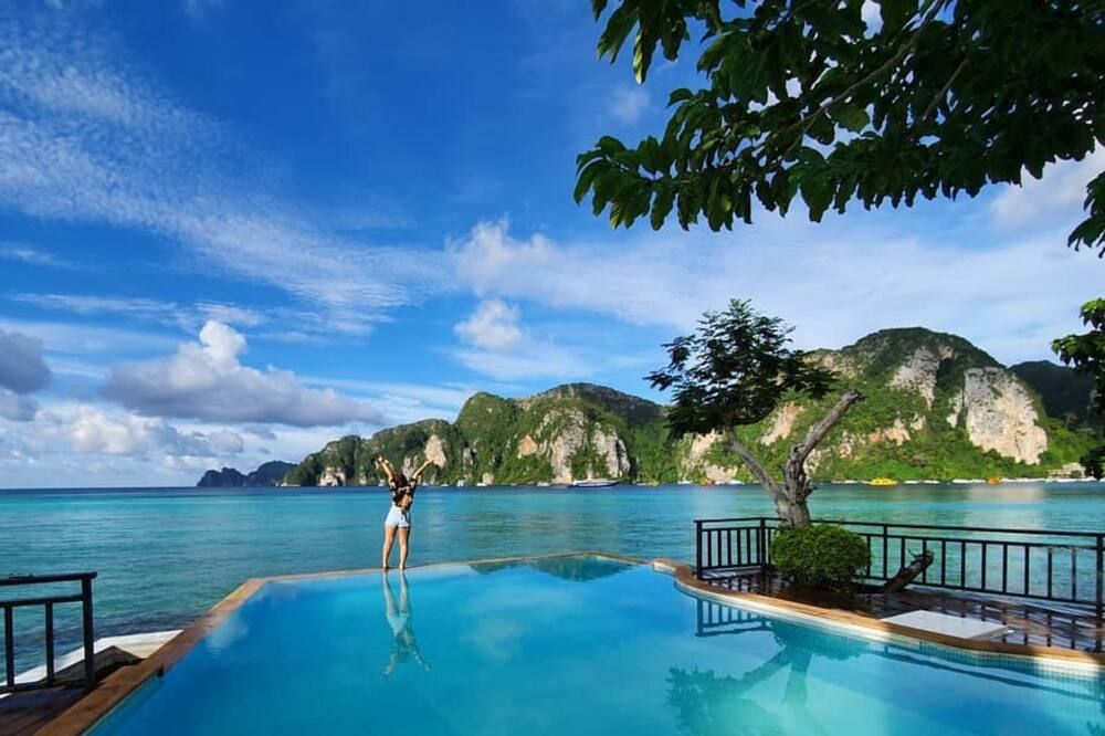 בריכה תמונה