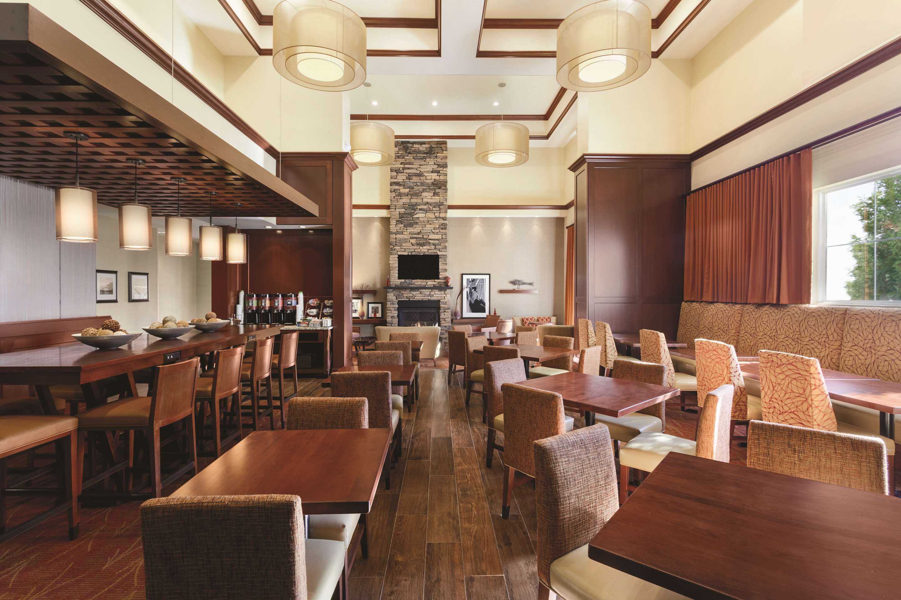 מסעדה תמונה