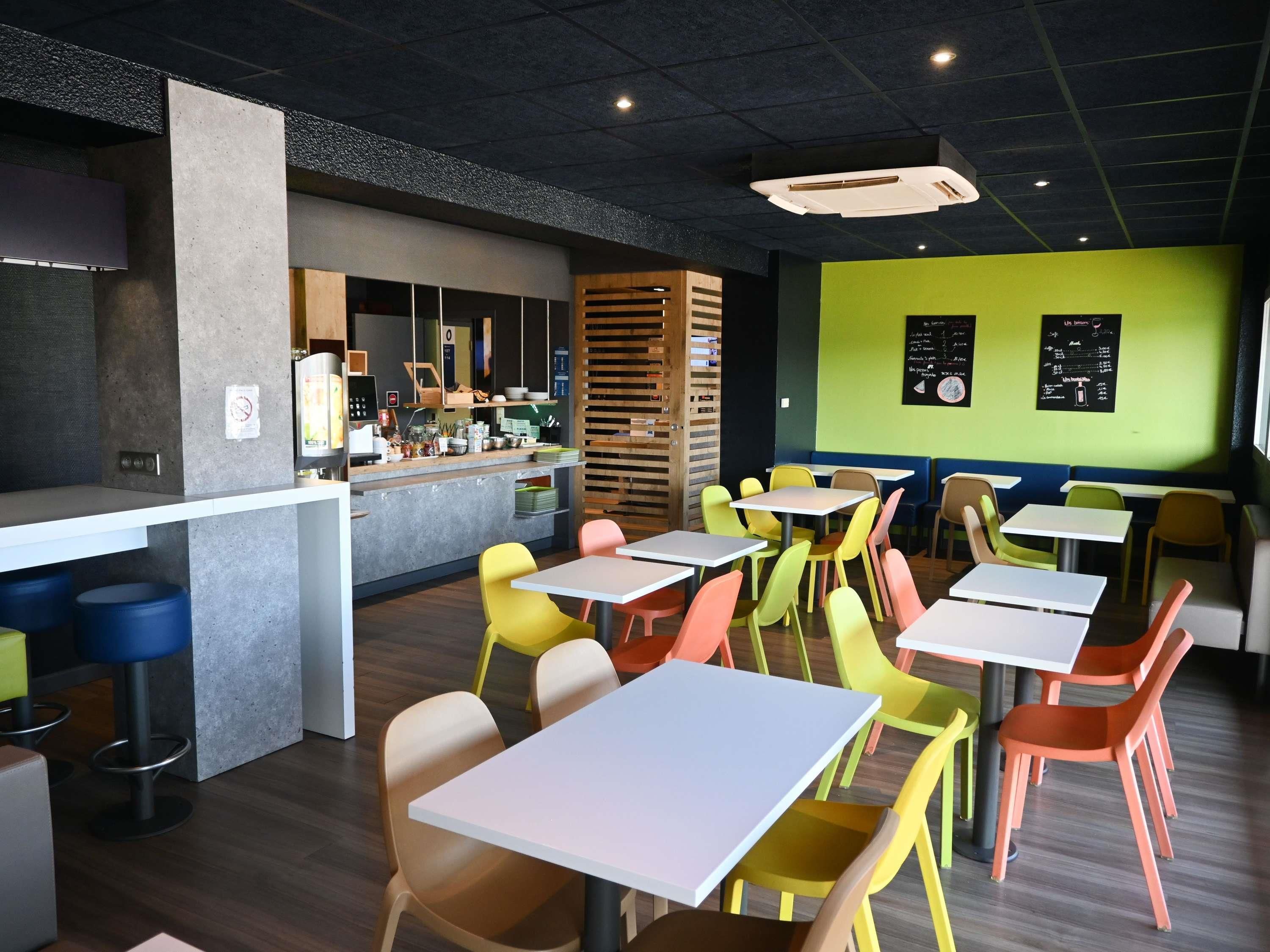 מסעדה תמונה