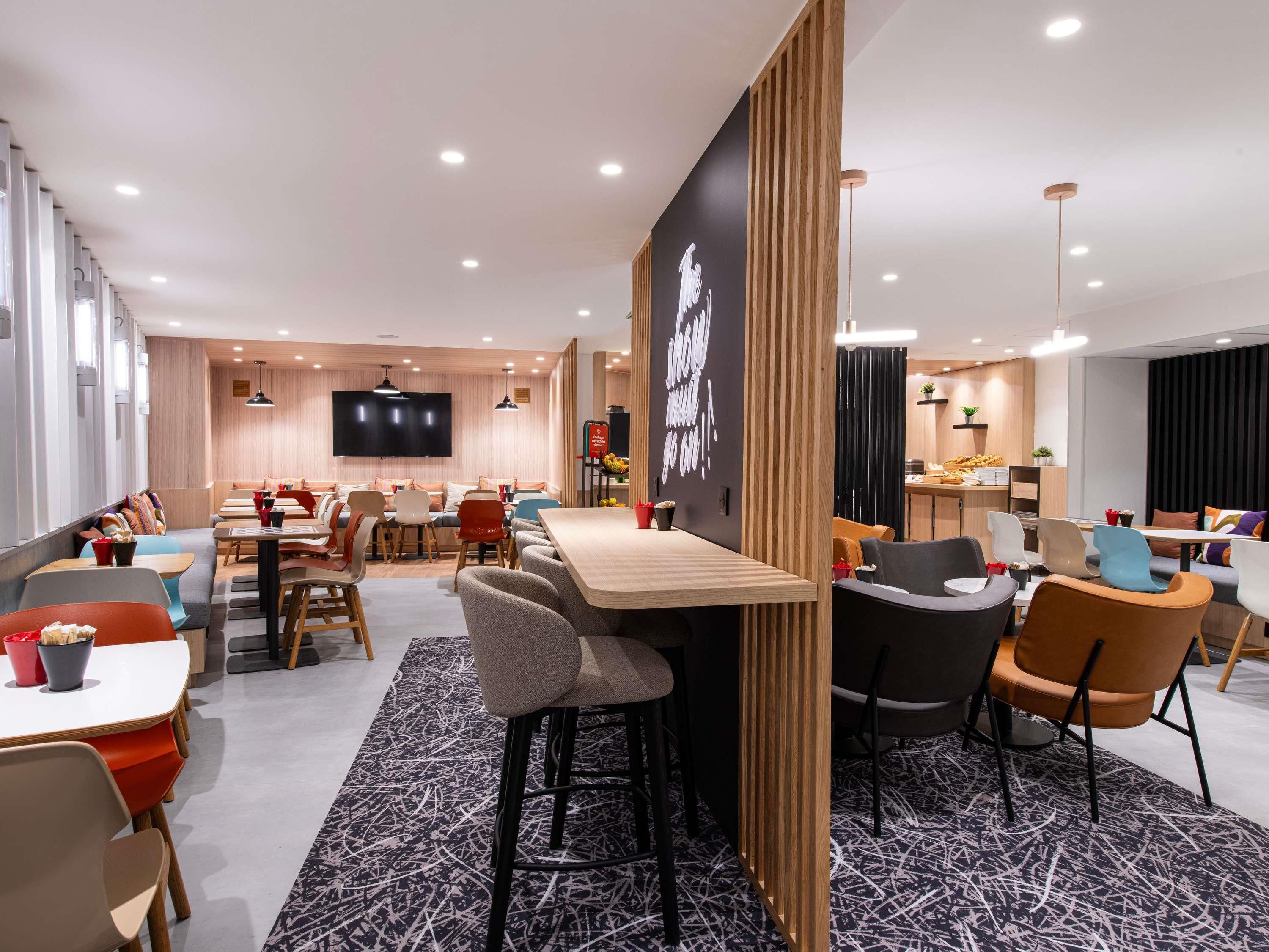 חדר אוכל תמונה