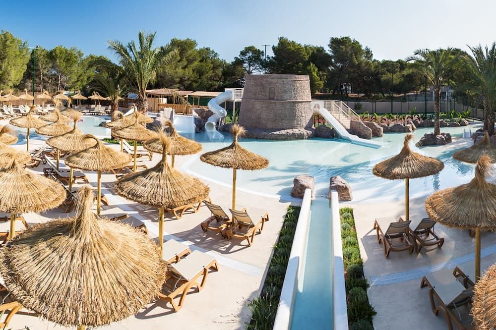 בריכה תמונה