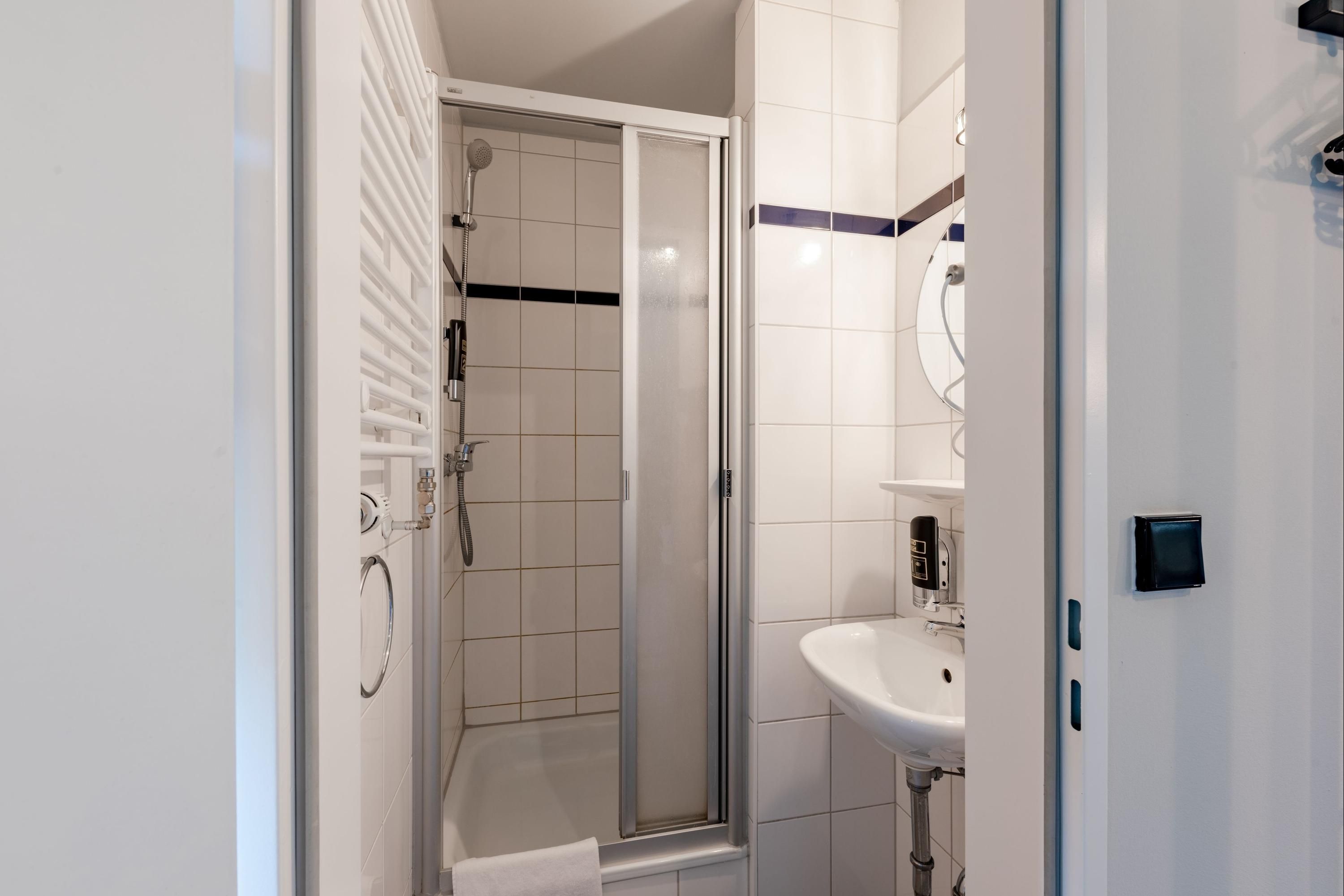 אחר