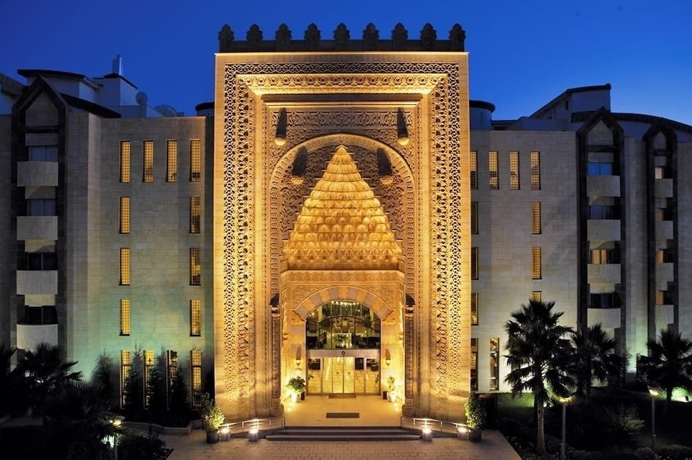 בניין תמונה