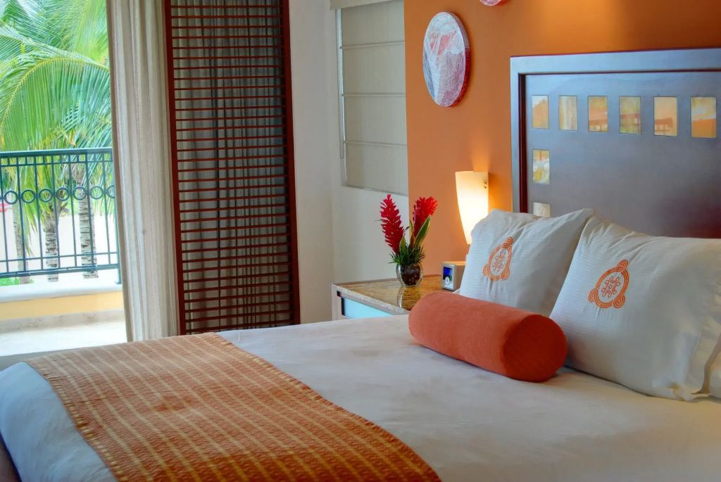 אחר