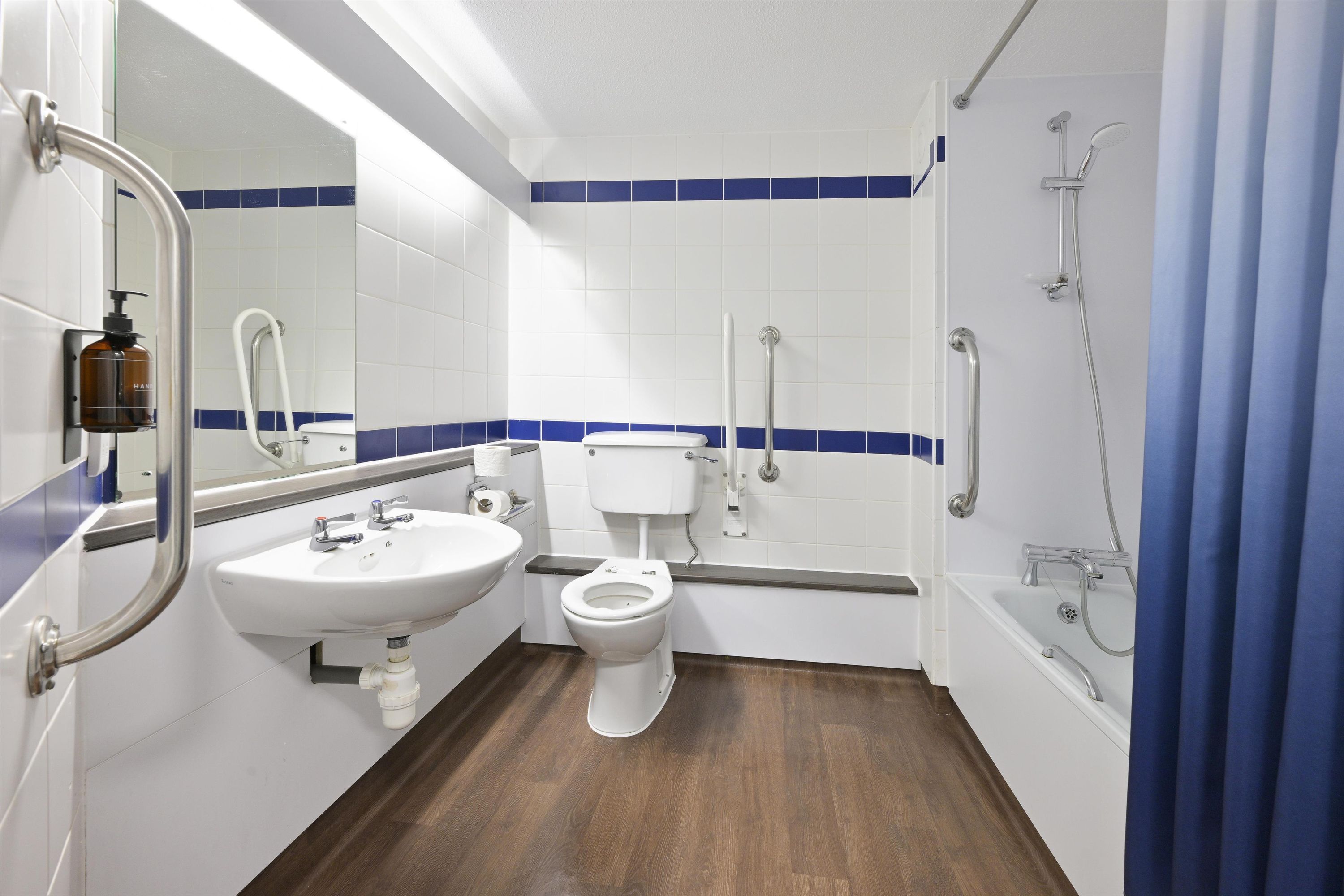 חדר רחצה