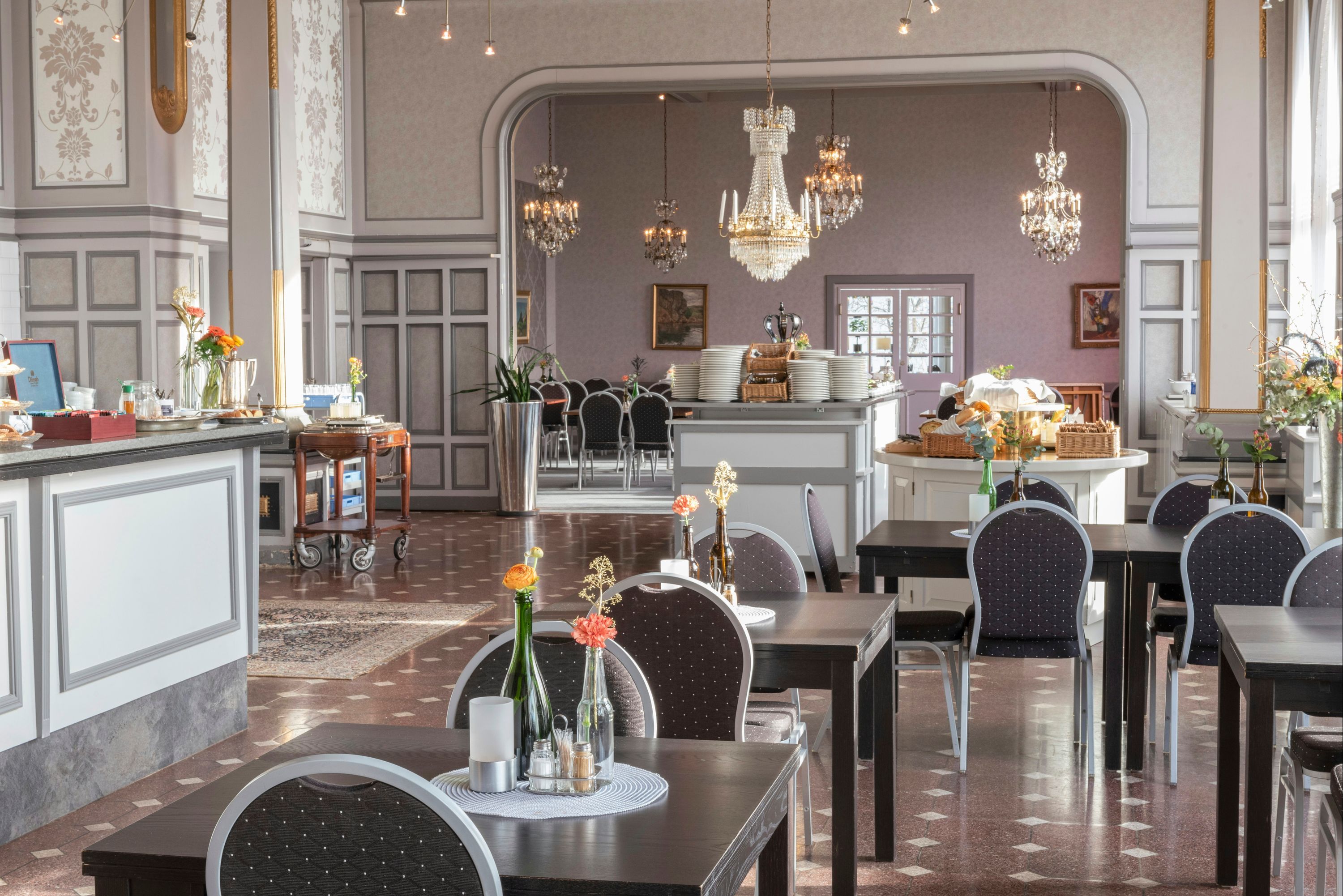 מסעדה תמונה