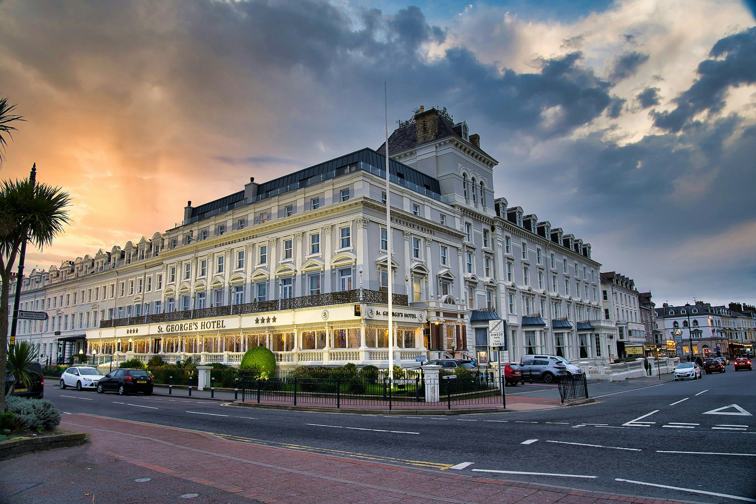 בניין תמונה