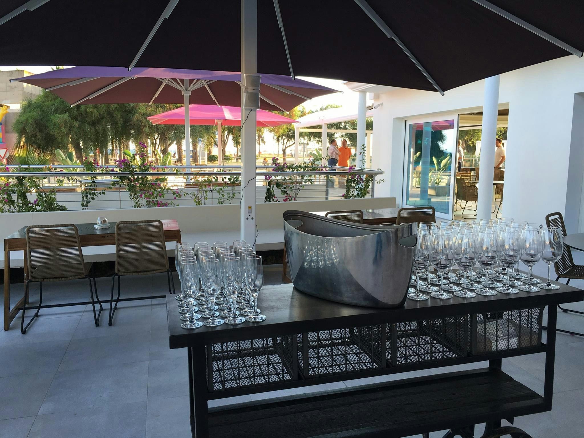 מסעדה תמונה