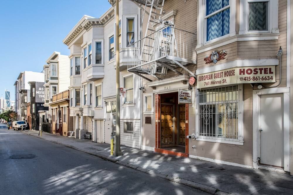 בניין תמונה