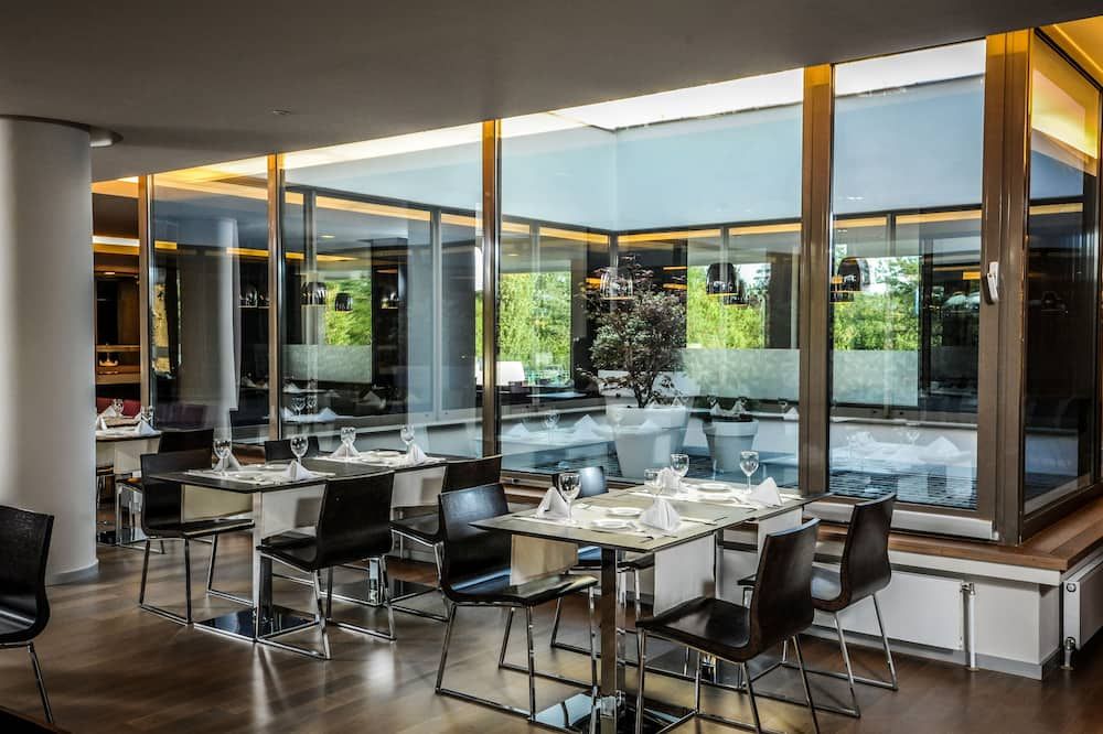 מסעדה תמונה