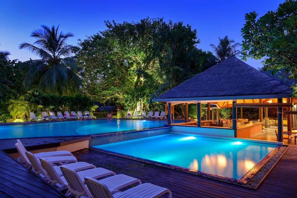 בריכה תמונה