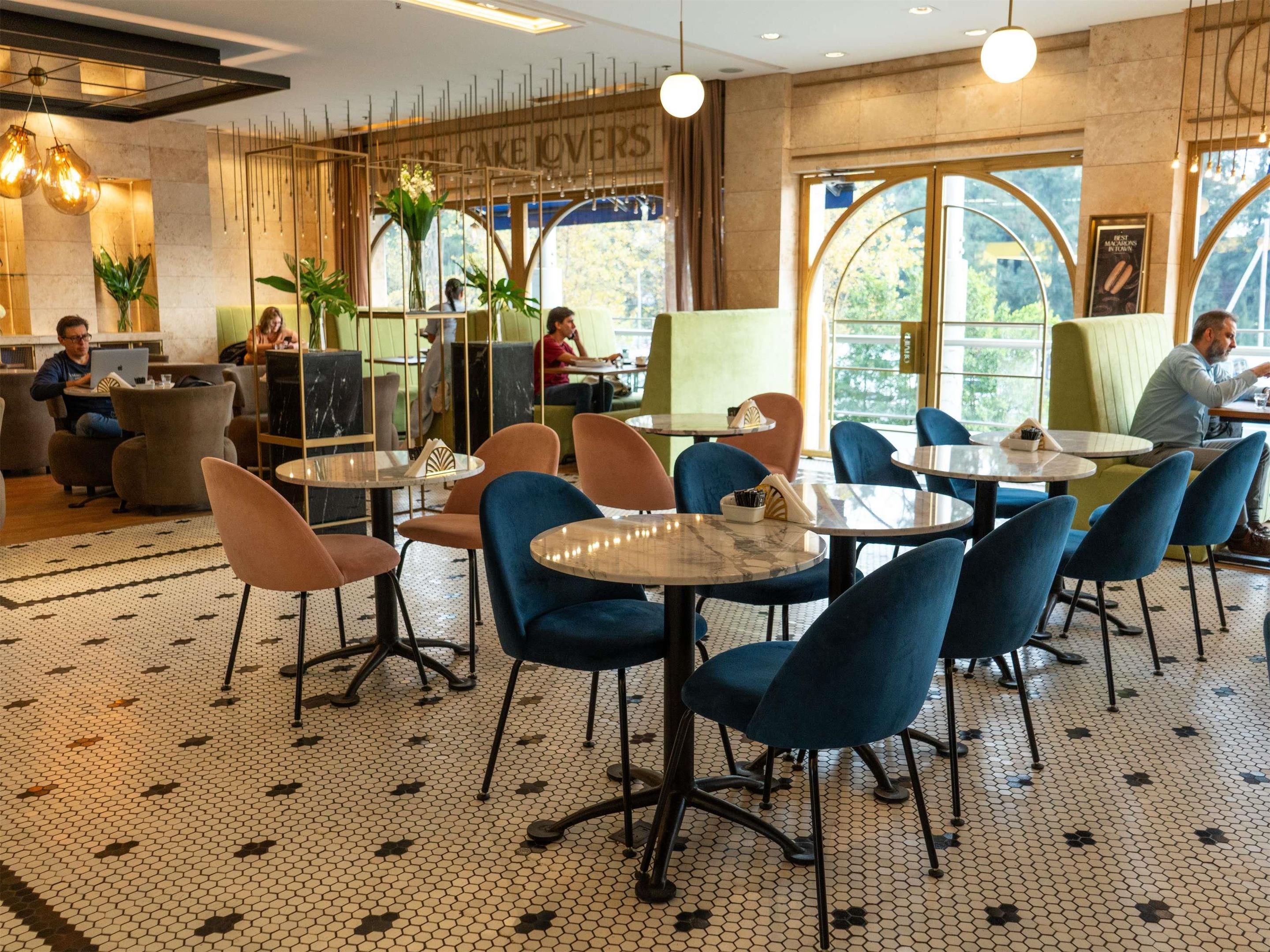 מסעדה תמונה