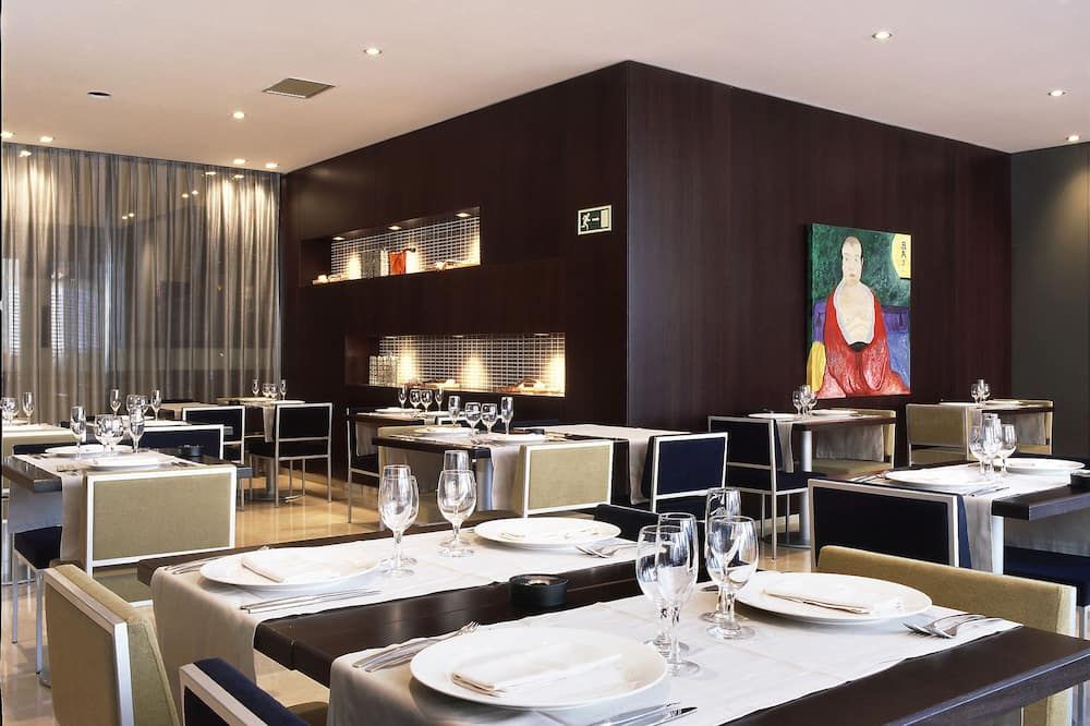 מסעדה תמונה