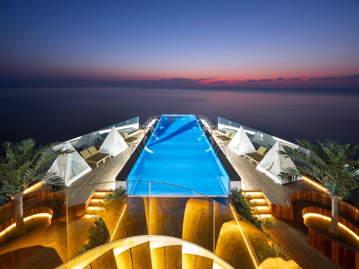 בריכה תמונה