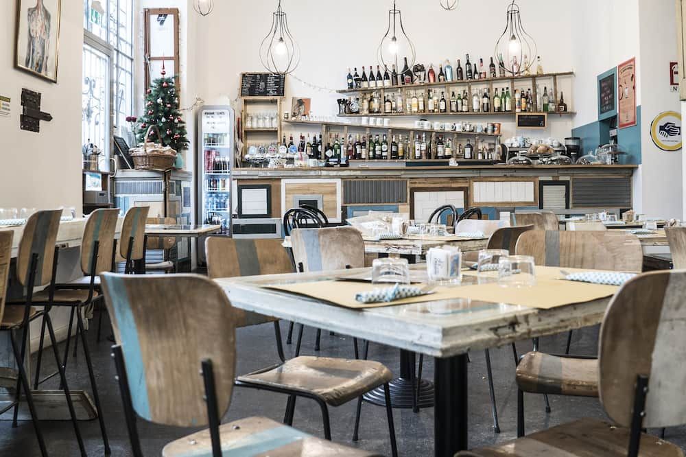 מסעדה תמונה