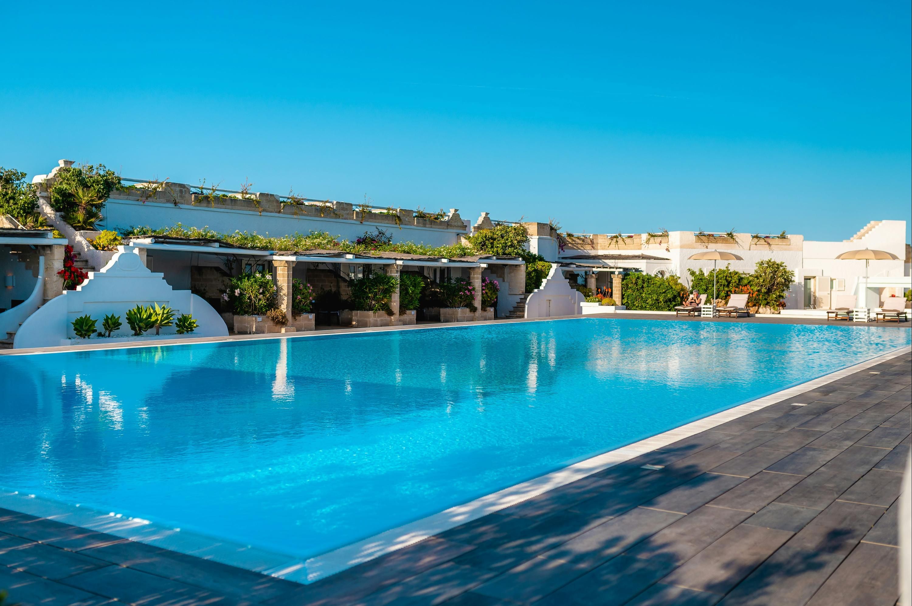 בריכה תמונה