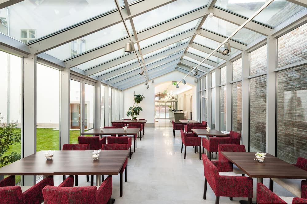 מסעדה תמונה