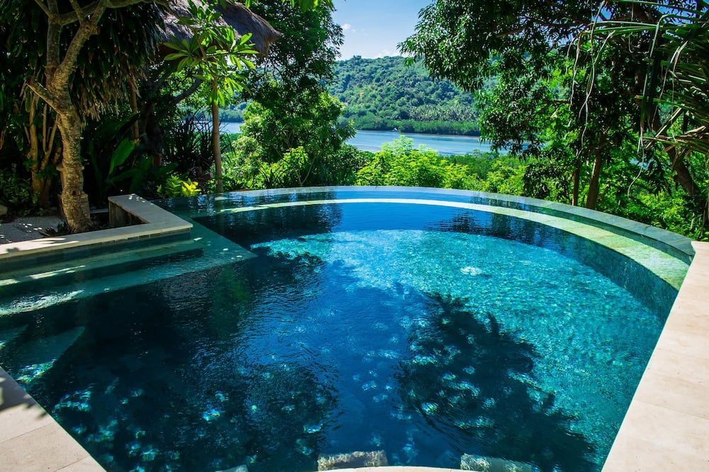 בריכה תמונה