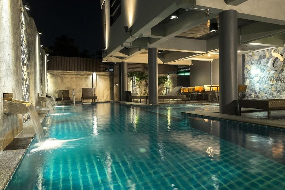 בריכה תמונה