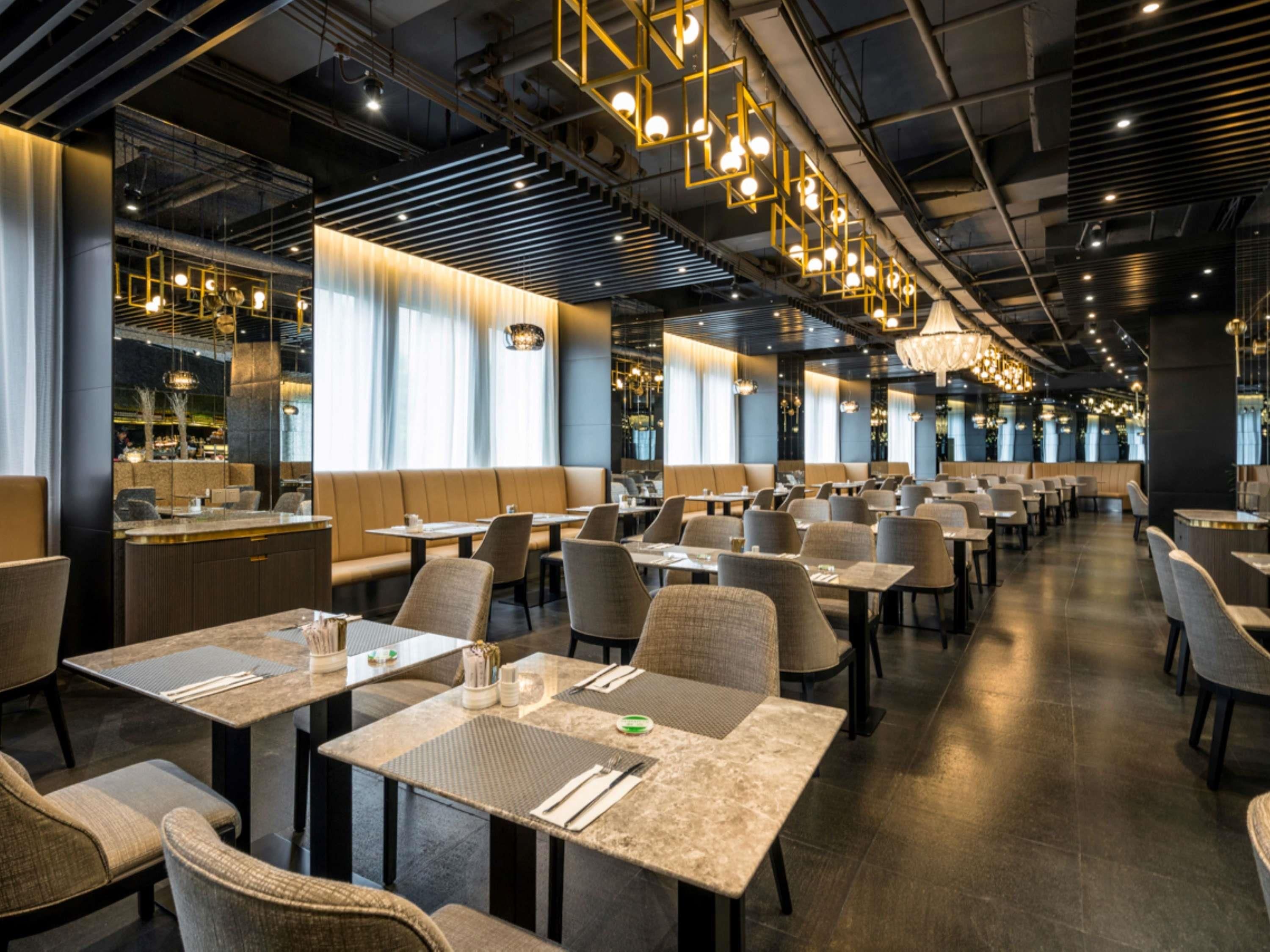 מסעדה תמונה