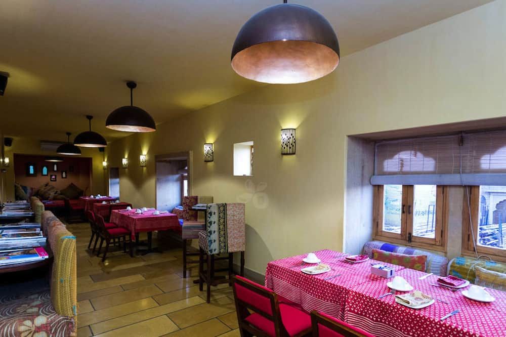 מסעדה תמונה