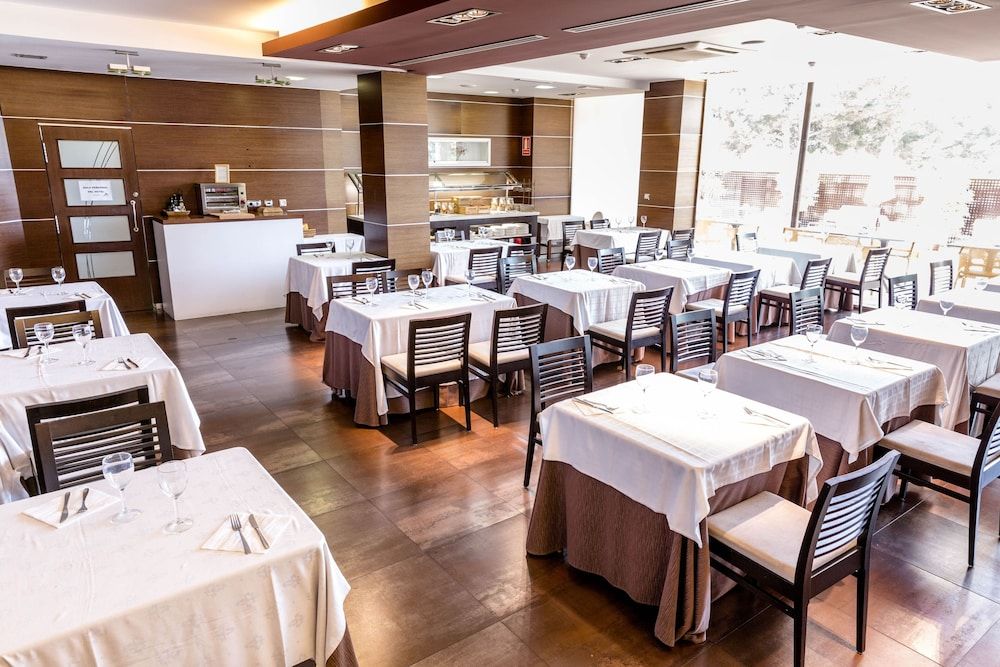 מסעדה תמונה