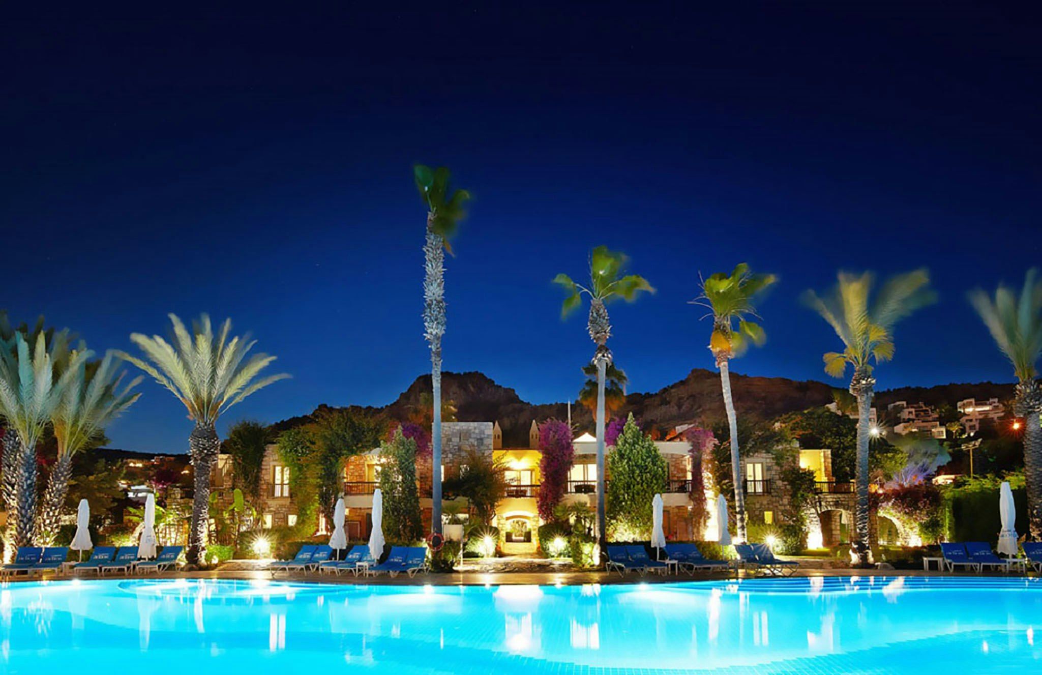 בריכה תמונה