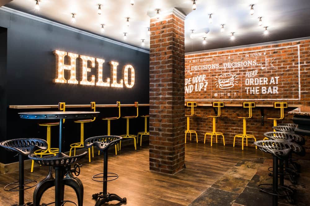 מסעדה תמונה